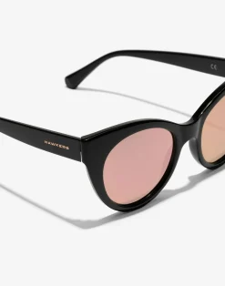 BLACK ROSE GOLD DIVINE><noscript><img width=
