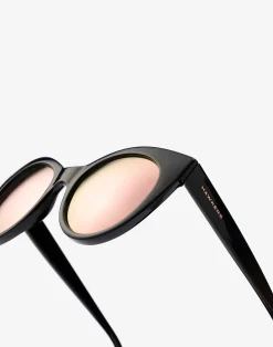 BLACK ROSE GOLD DIVINE><noscript><img width=