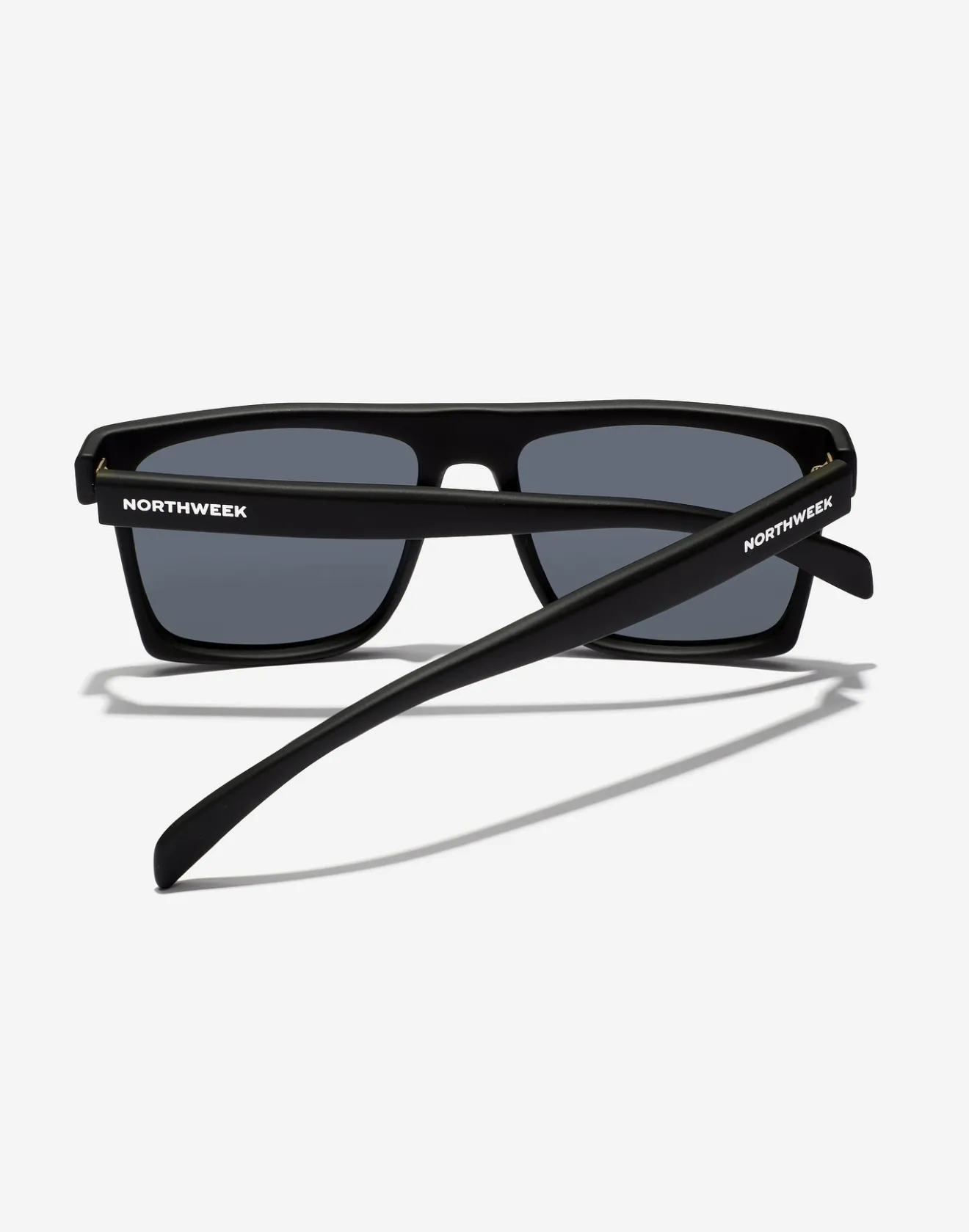 HALE ALL BLACK>Hawkers Online
