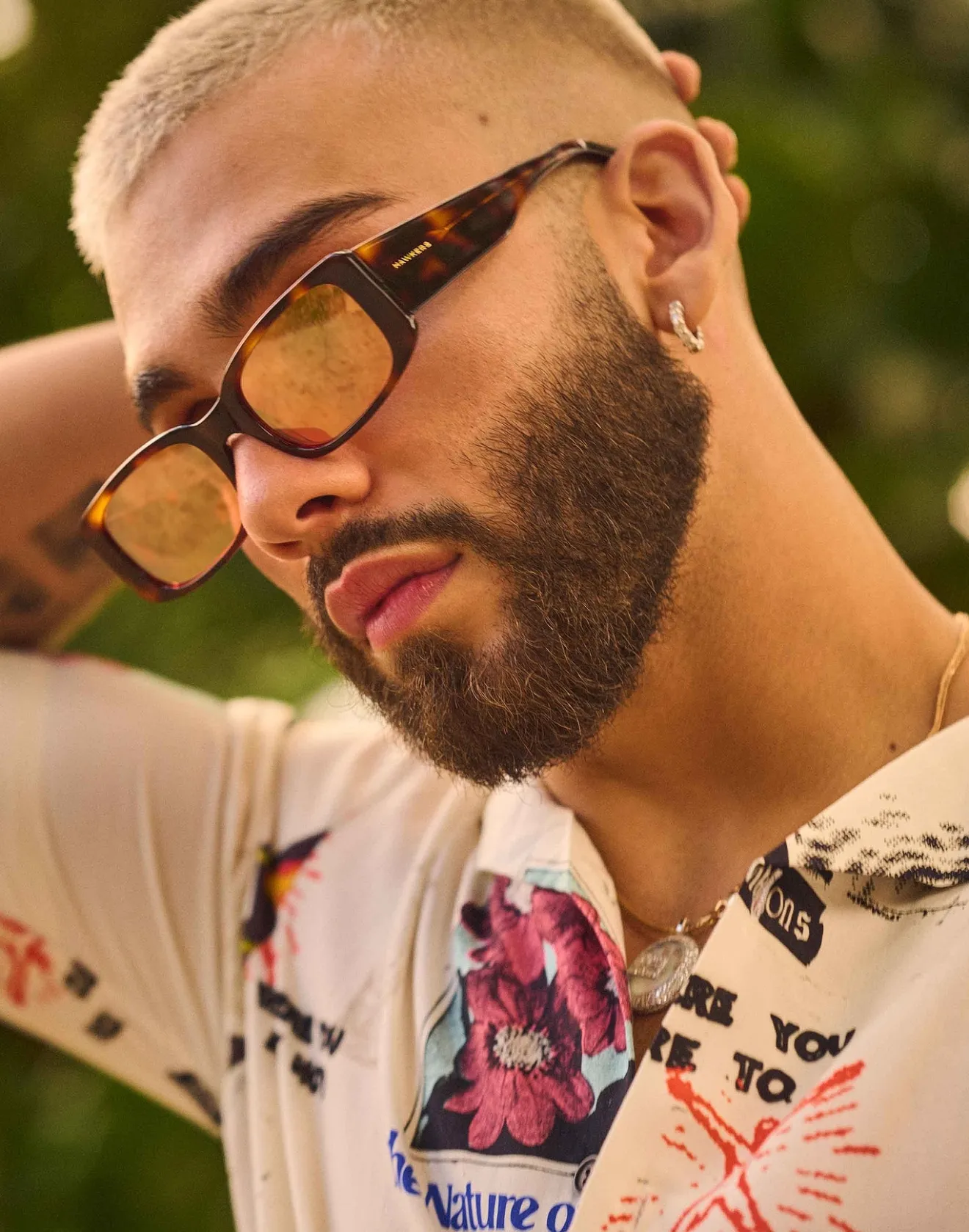 X MANUEL TURIZO - LINDA>Hawkers Discount