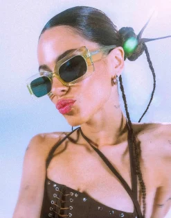 X TINI - FLECHAZO><noscript><img width=