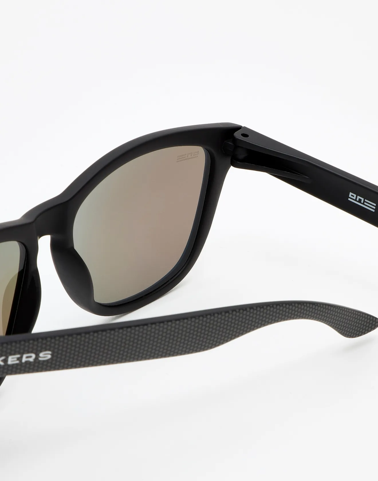 ONE - POLARIZED CARBONO BLUE CHROME>Hawkers Discount