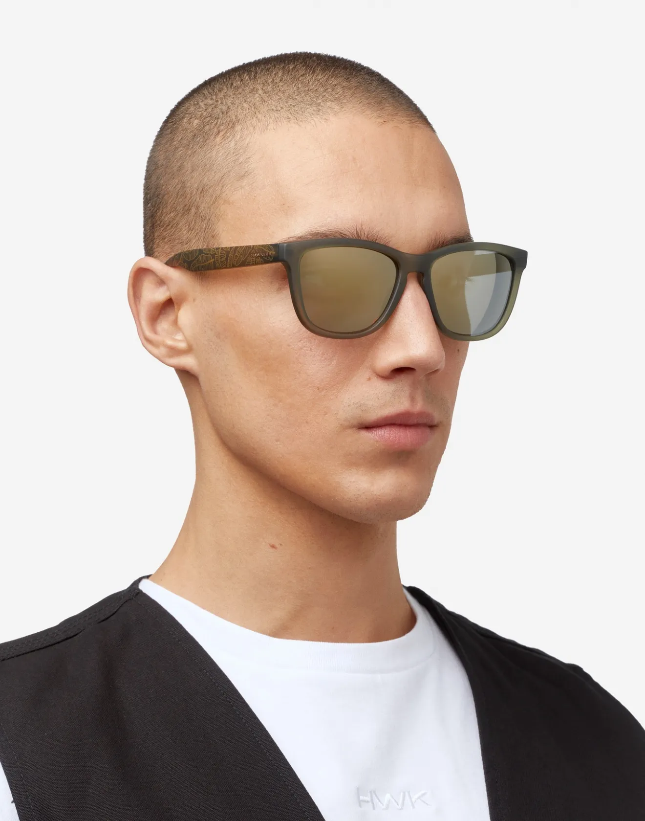 ONE - POLARIZED GOLDEN LEAVES>Hawkers Hot