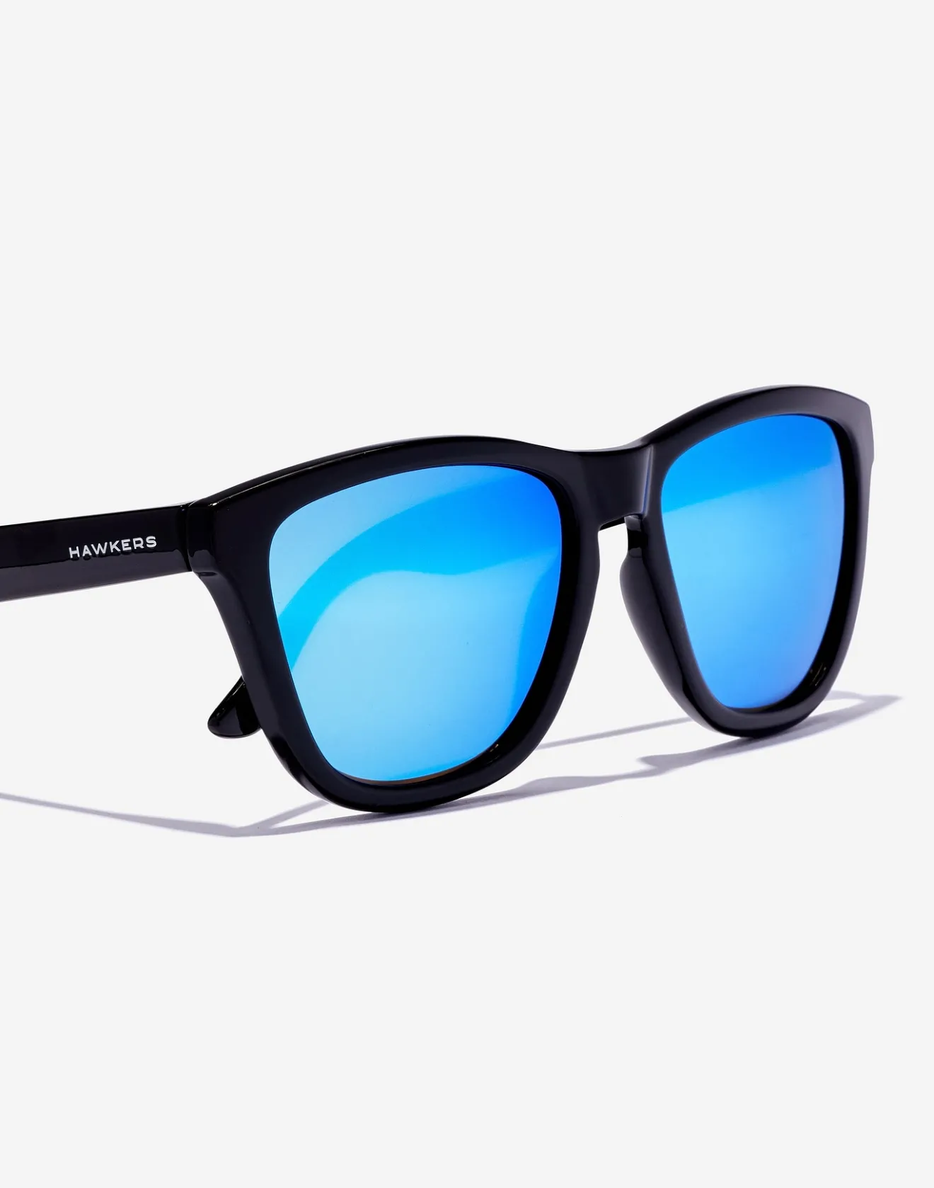 ONE COLT - POLARIZED BLACK BLUE>Hawkers Sale