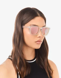 ONE COLT - POLARIZED CRYSTAL PINK><noscript><img width=