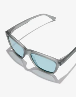 ONE LS RAW - POLARIZED GREY BLUE CHROME><noscript><img width=