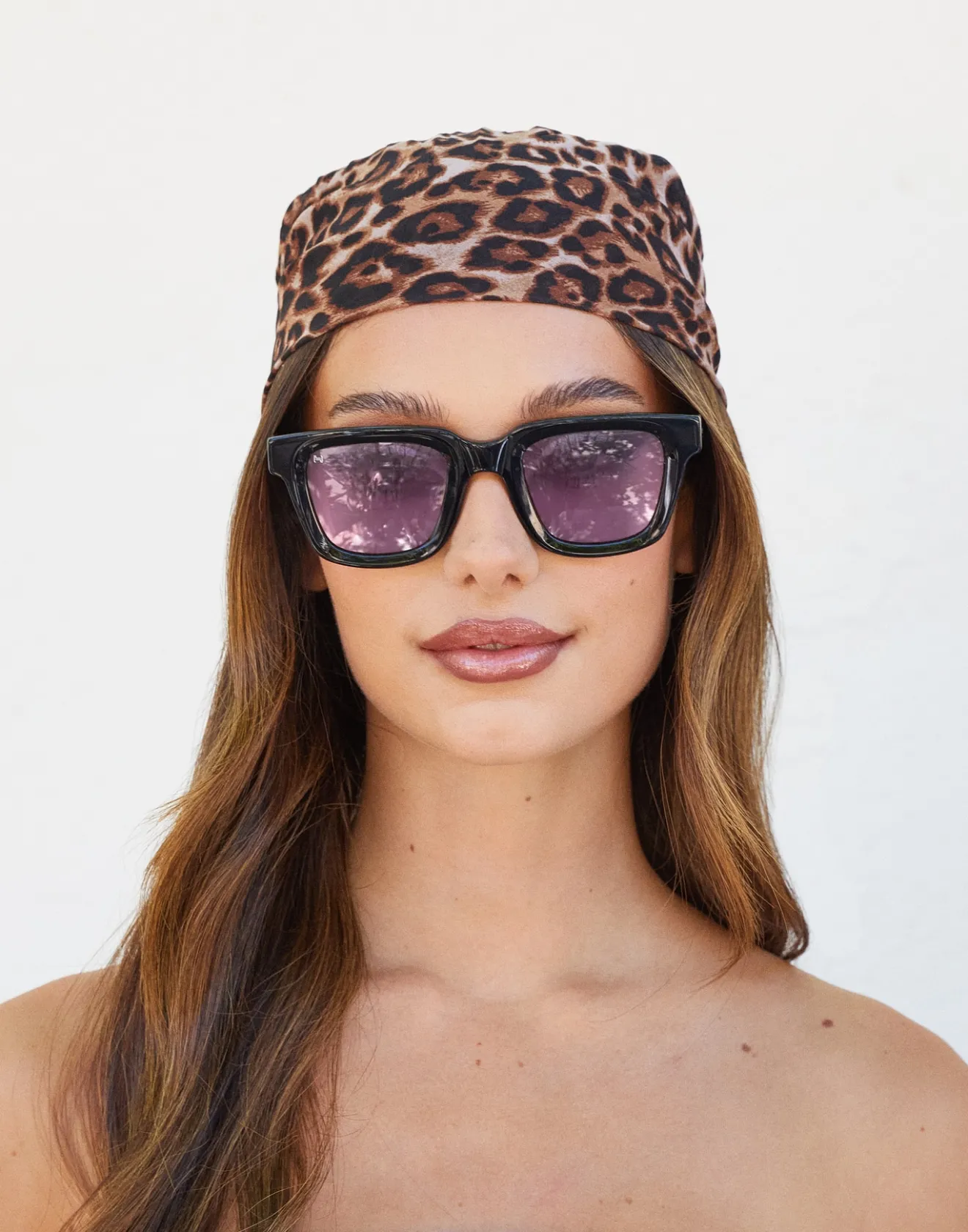 ONE UPTOWN - BLACK MAGENTA>Hawkers Sale
