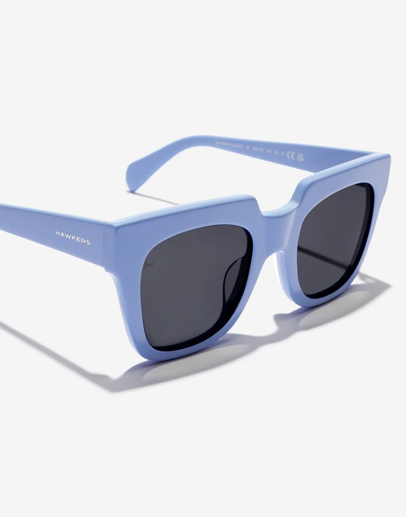 ROW X - SOFT BLUE ASH>Hawkers Hot