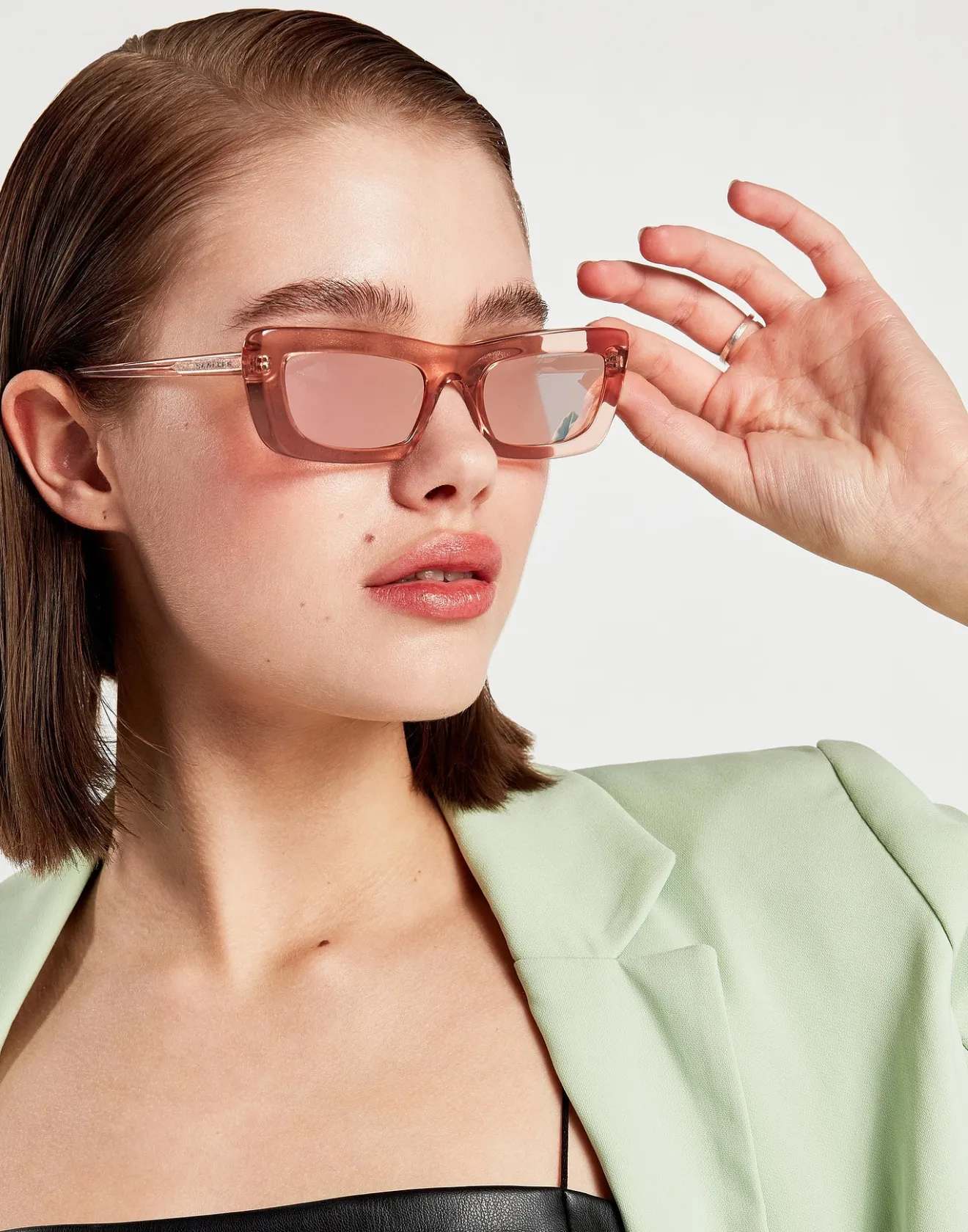 TADAO - NUDE>Hawkers Sale