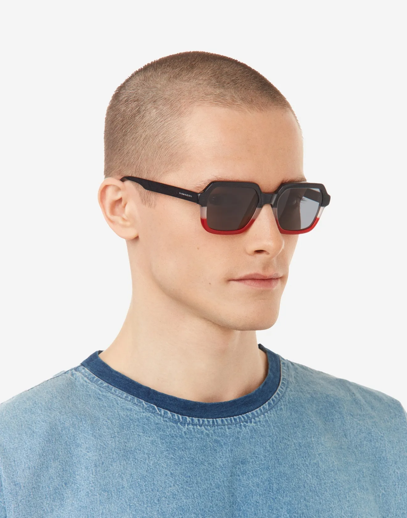 TRI COLOR DARK MINIMAL>Hawkers Hot