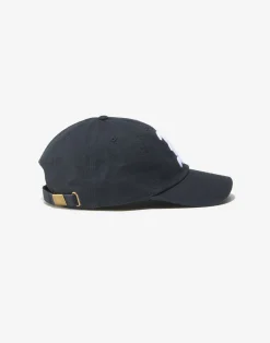 VARSITY CLASSIC CAP NAVY>Hawkers Fashion