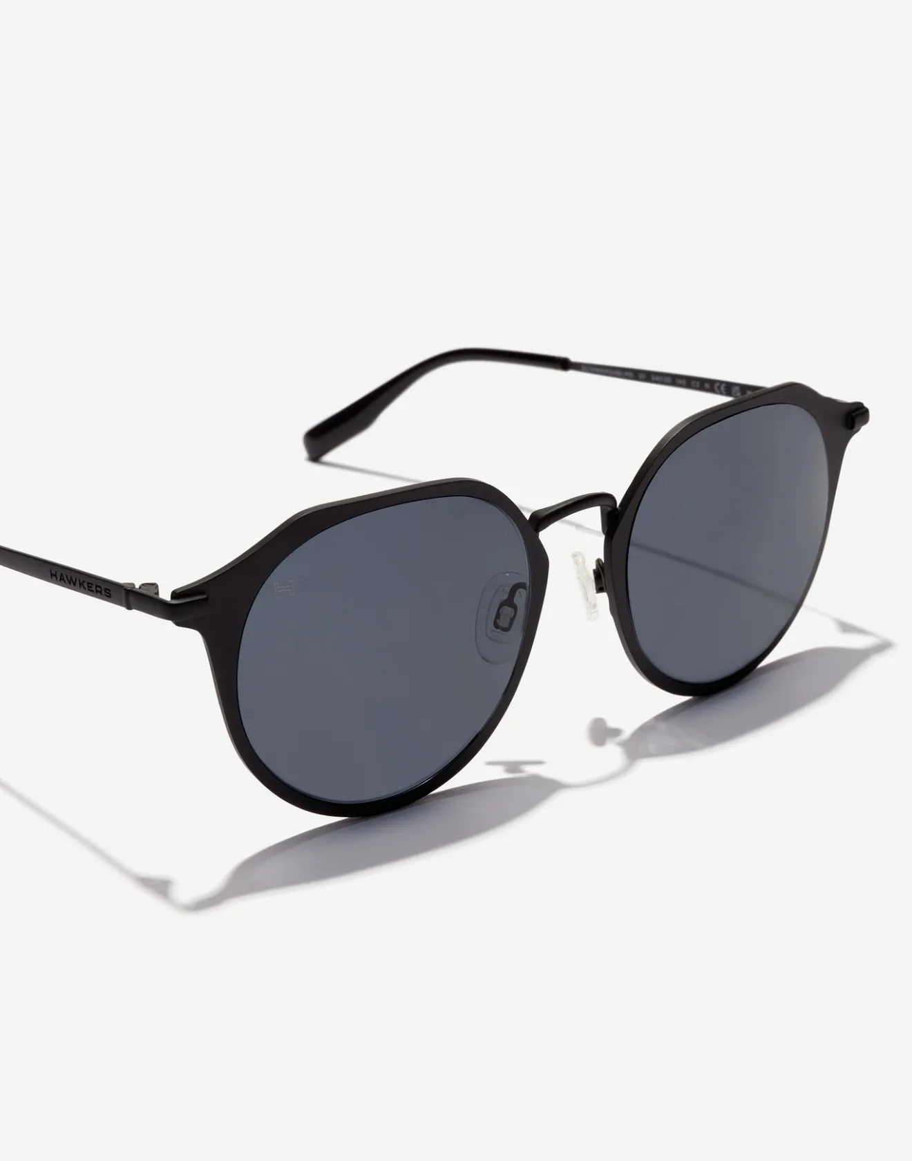 WARWICK METAL - BLACK DARK BLUE>Hawkers Discount