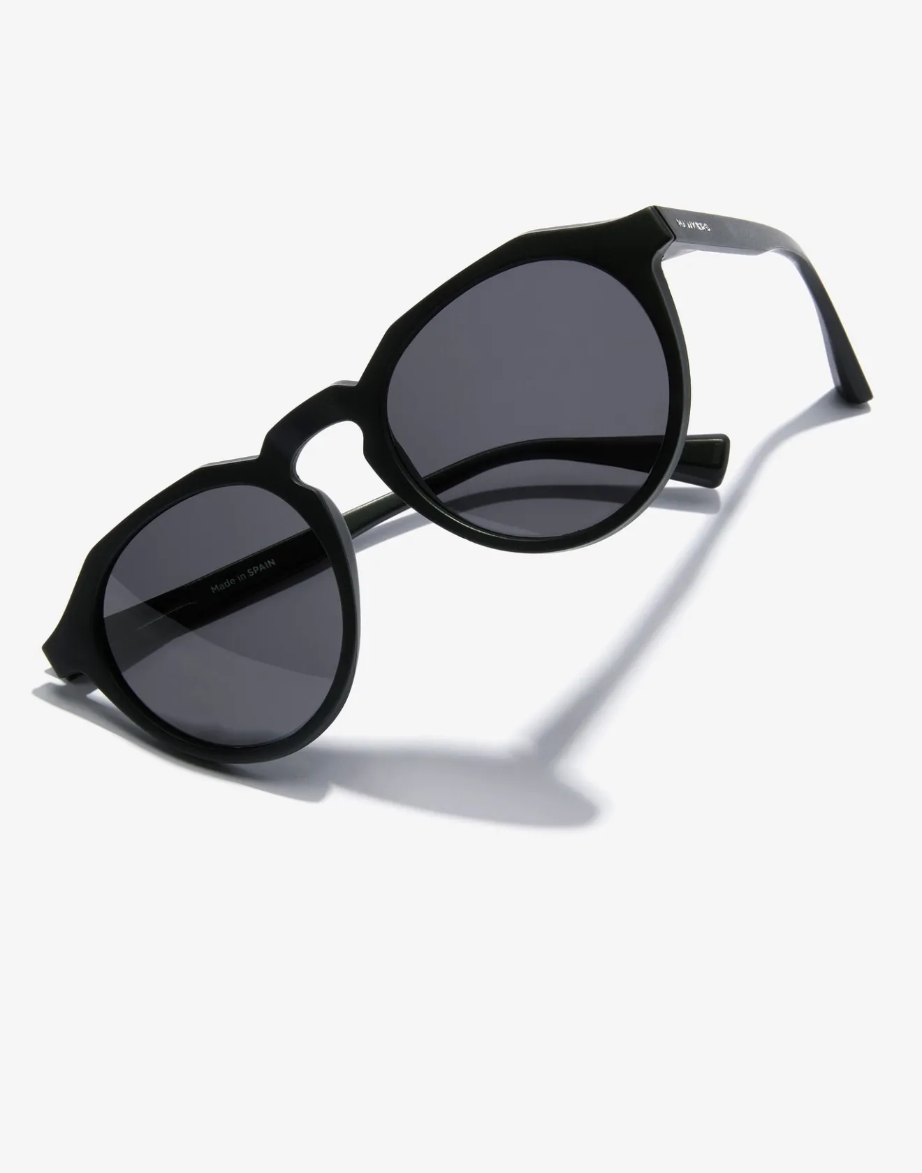 WARWICK RAW - POLARIZED CARBON BLACK>Hawkers Hot