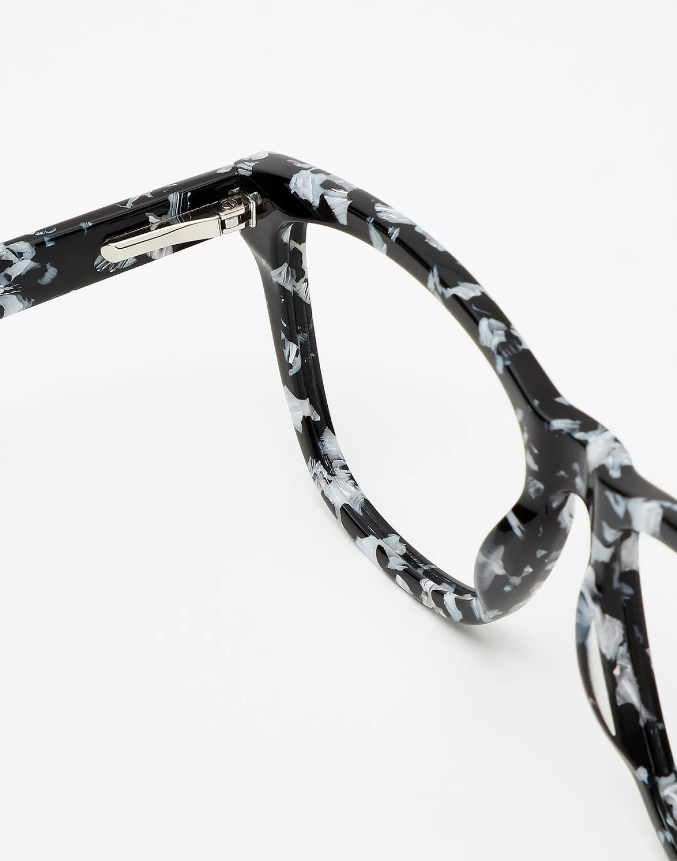 WHITE CAMO ONE RX>Hawkers Best